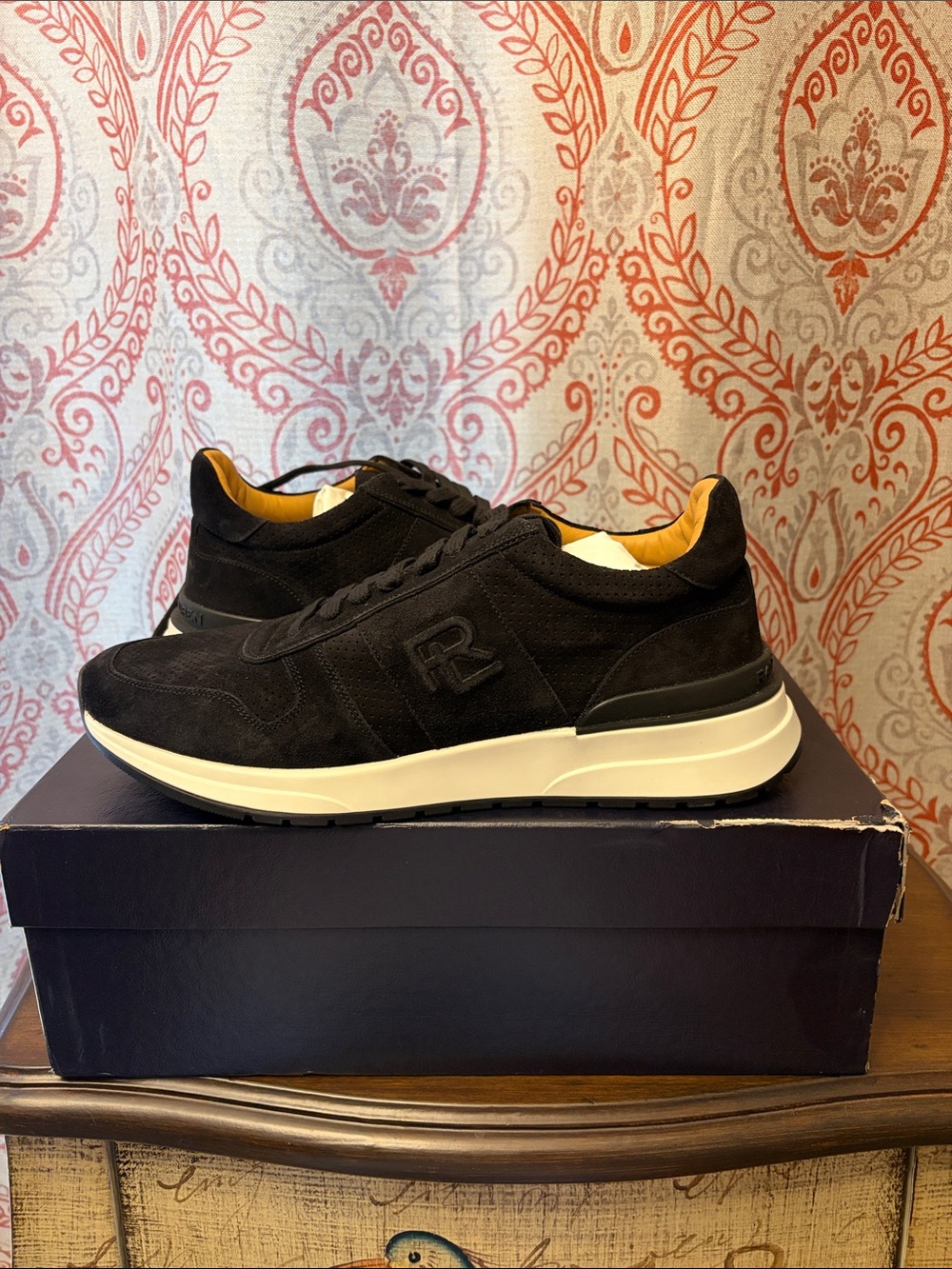 Ralph Lauren Purple Label Ethan Black Suede Sneakers NIB size 11D Box Damaged